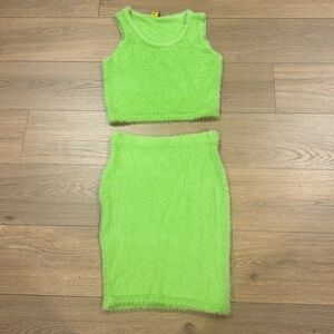 Fuzzy Skirt set Size M